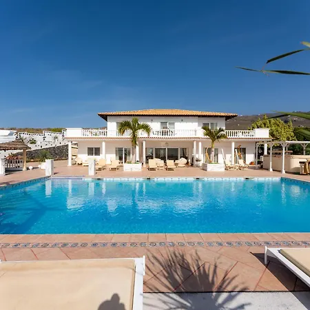 Private Luxury With Jacuzzi, Beach Bar, Pool 빌라 *